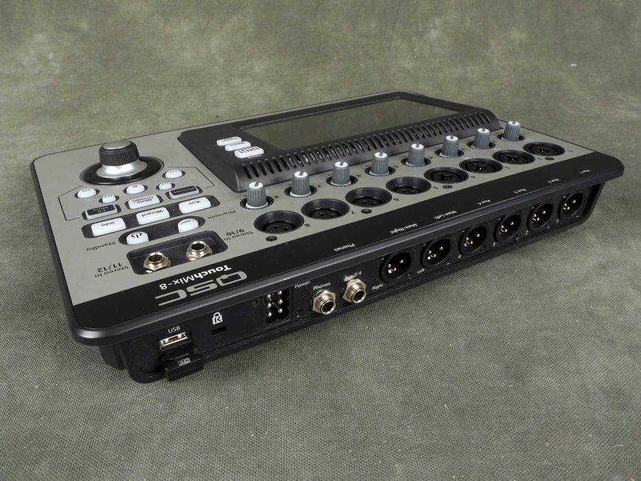 Mixer Digital QSC TouchMIX 8