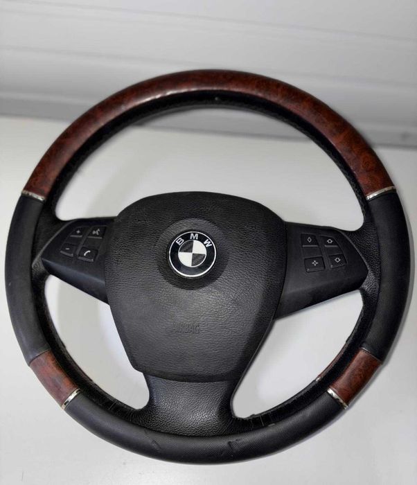 Volan BMW X5 E70 (2008) cu airbag – original