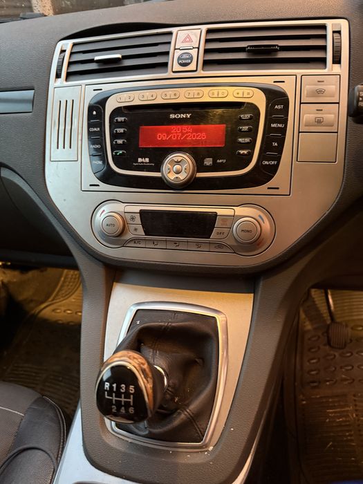 FORD Kuga 0 — imagine 2