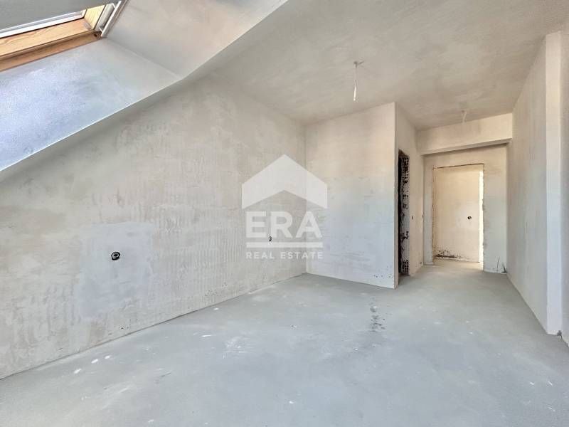 Продава се Четиристаен апартамент в София, Овча купел 1 - 124 кв.м за 2178 €/кв.м - Снимка #9