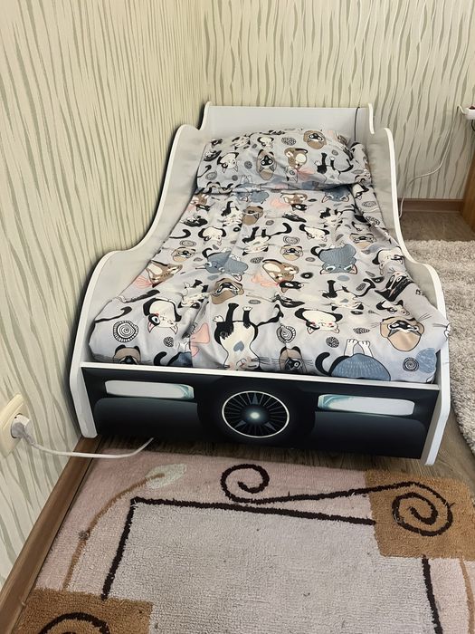 Кровать детская.