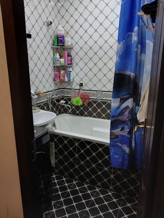 Срочно! Продаётся  Своя 2 в3/1/4 Авиасозлар2,Кадышева, разделка