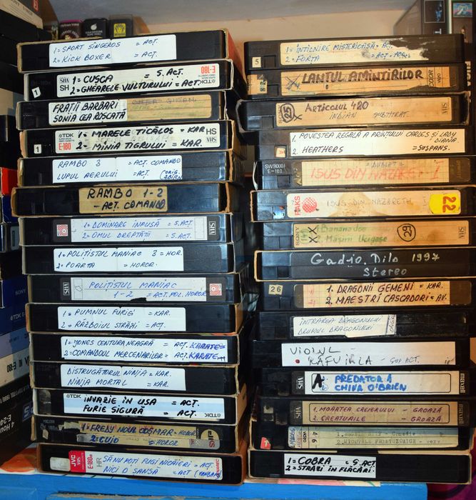 Casete  video  VHS cu filme dublate
