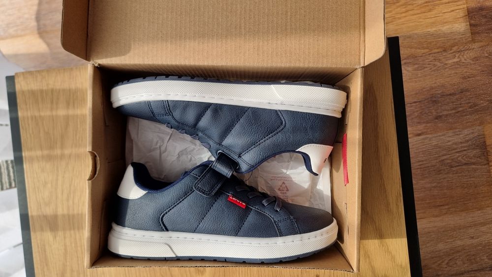 Adidasi copii Levi's