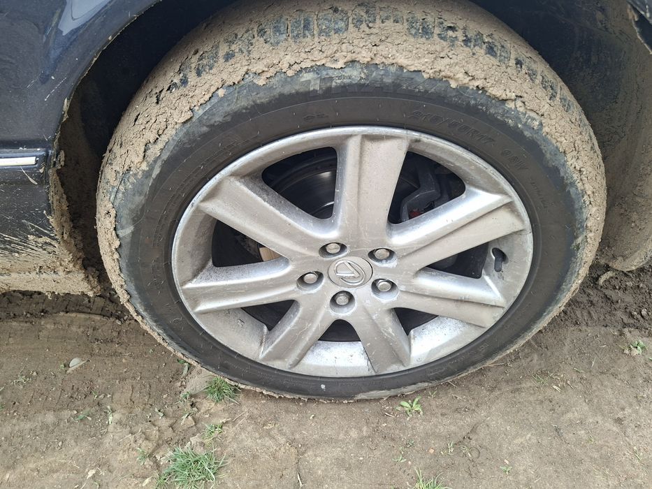 Продаю Диск и шина