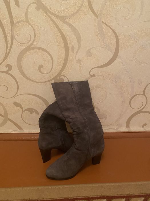 Женские осенние сапоги