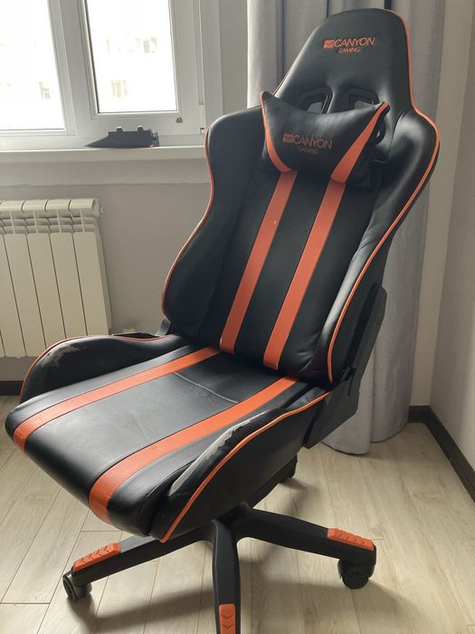 Игровой стул Canyon Б/у