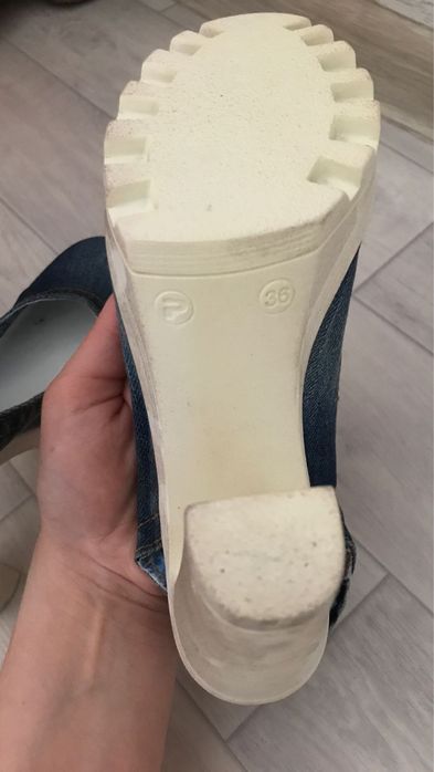 Продам новые каблуки