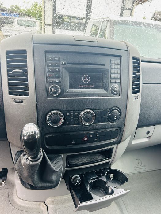 Mercedes Sprinter 216 / Varianta Mediu