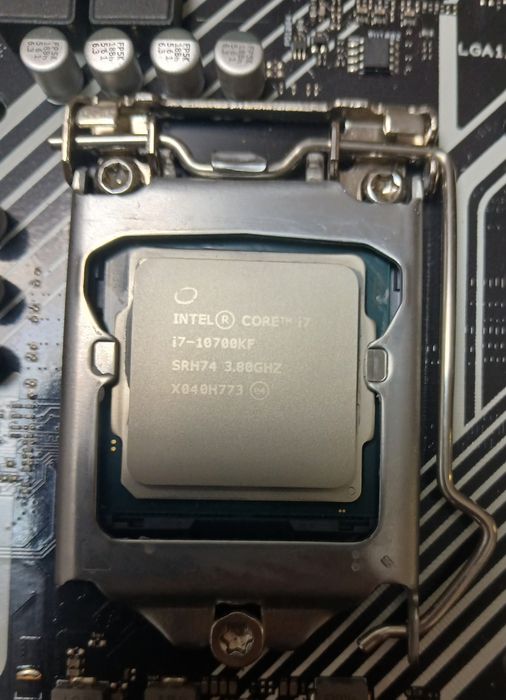 I7 10700kf+ASUS PRIME H510M-E