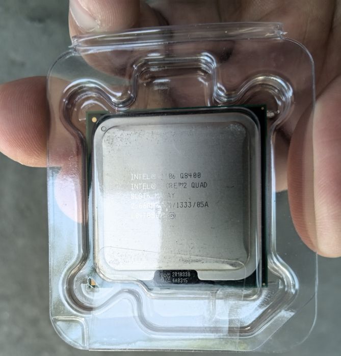Core 2 quad 8400 4 yadro