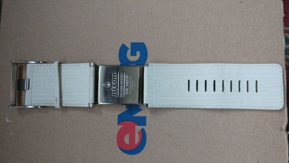 Дамски часовник NIXON-Оригинал!