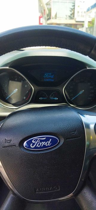 Vând Ford C-max an fabricație 2013