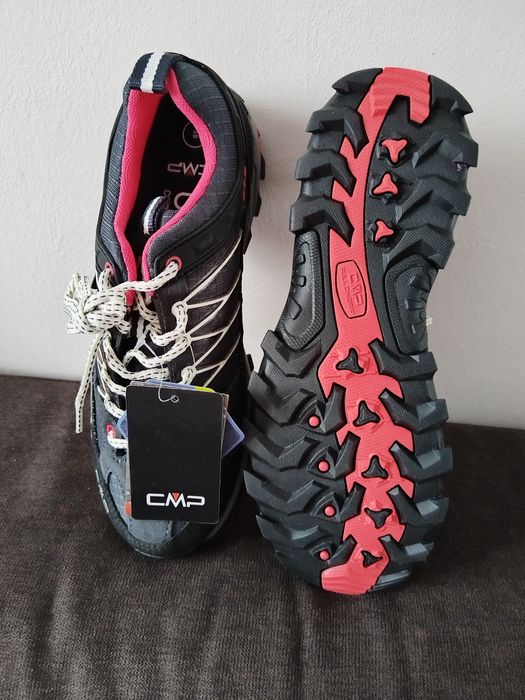 Trekkings CMP mărimea 39 noi