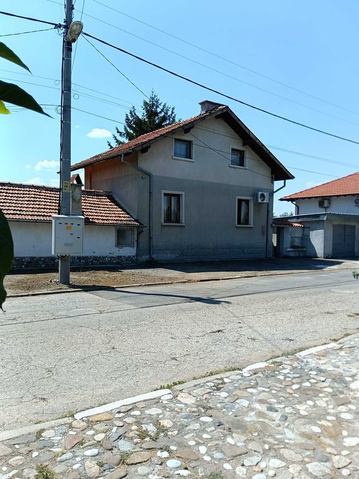 Продава се Къща в с. Избеглии, Област Пловдив - 1300 кв.м за 58 €/кв.м - Снимка #6