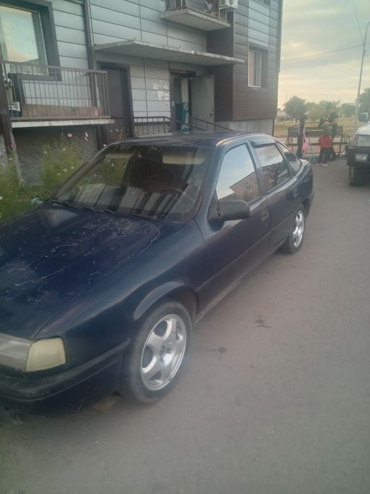 Opel Vectra, 1994