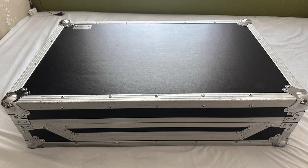 Vand consola Dj Numark NS 7