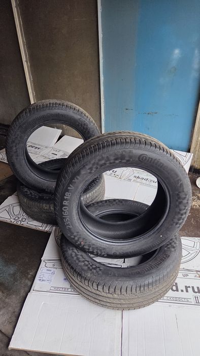 Продам летнюю резину Continental premium contact 6 235/60 R18