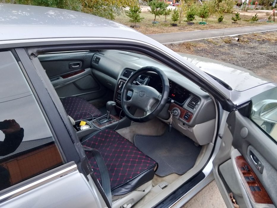 Продам  тоёта чайзер