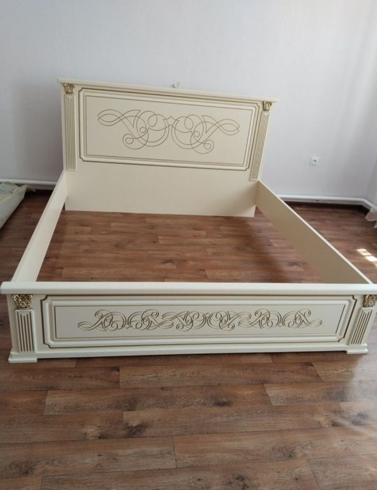 Спальный диван двухместный