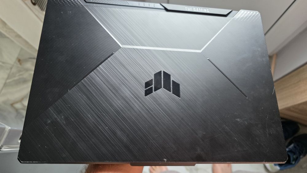 Laptop pentru jocuri
