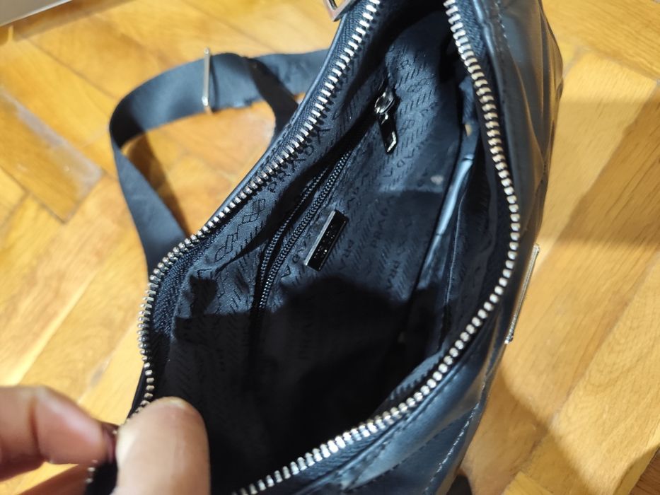 Дамска чанта  с дълга дръжка