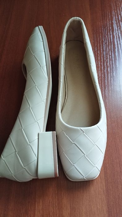Продаются туфли балетки