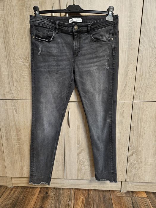 2 чифта дънки ХL 42 размер