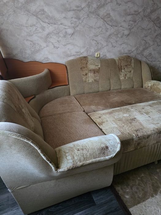 Продается угловой диван