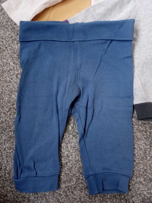 Lot haine băiețel mărimea 68