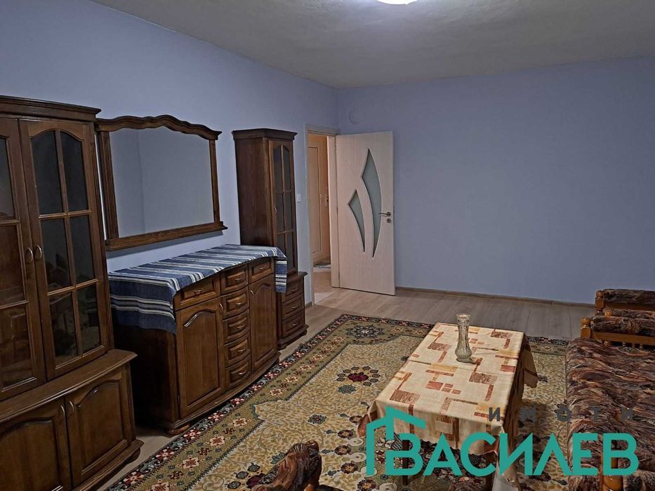 Дава се под наем Двустаен апартамент в София, Център - 68 кв.м за 475 € - Снимка #2