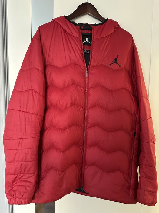 Продам мужские куртки