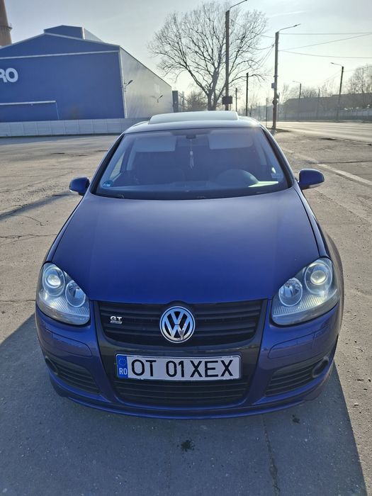 Vând Golf V pachet GT