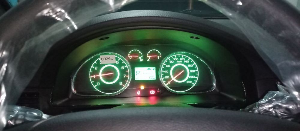 Lacetti L-Style AT Black Met Katlle metallic.