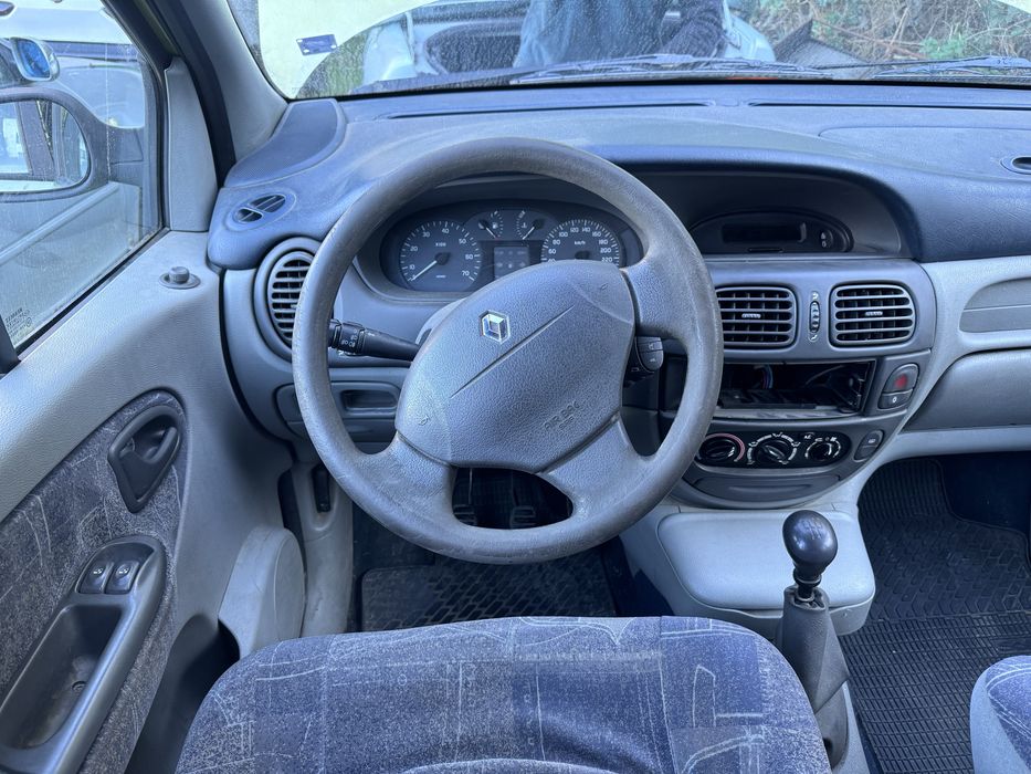Renault Megane Scenik 1.9dci 2002г На Части