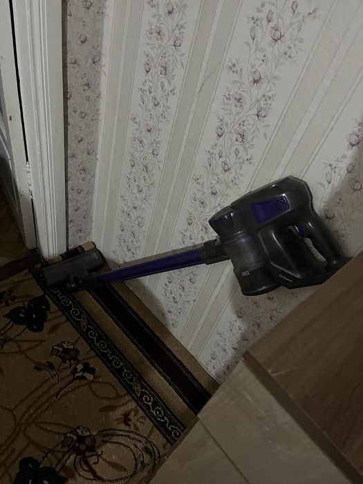 Продам пылесос.