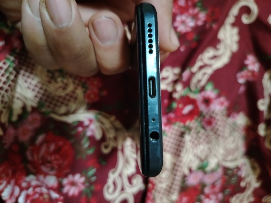 Srochna Sotiladi telfon