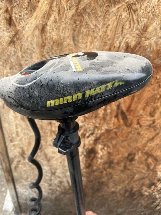 Продам электро двигатель на лодку