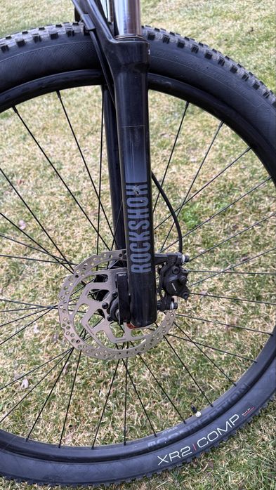 TREK MARLIN 7   2023