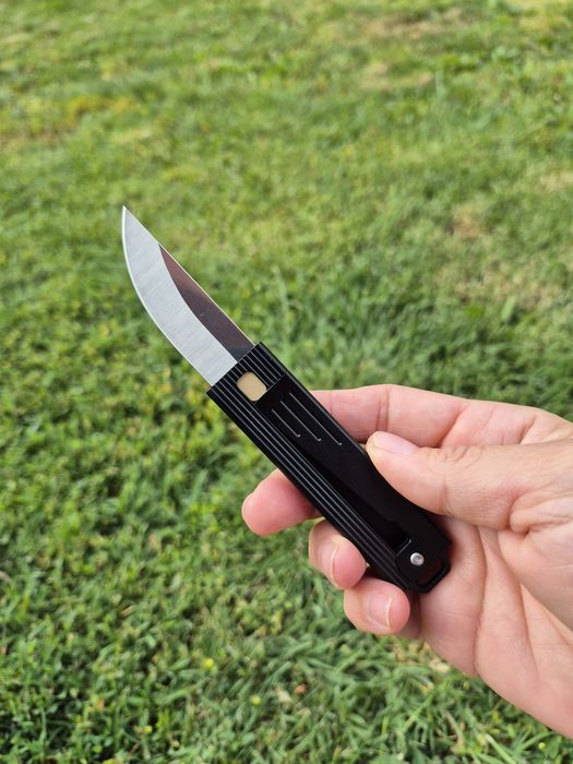 Джобно гравитационно ножче от алуминий