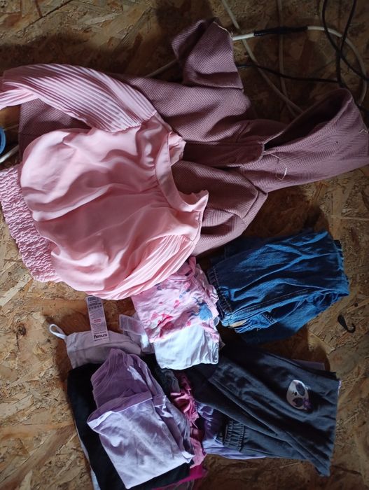 lot hainute fetita 104