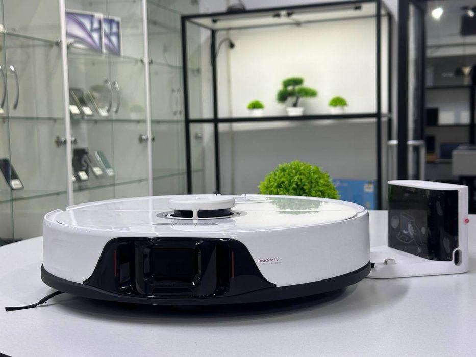 Пылесос Робот  Roborock S80ULT///