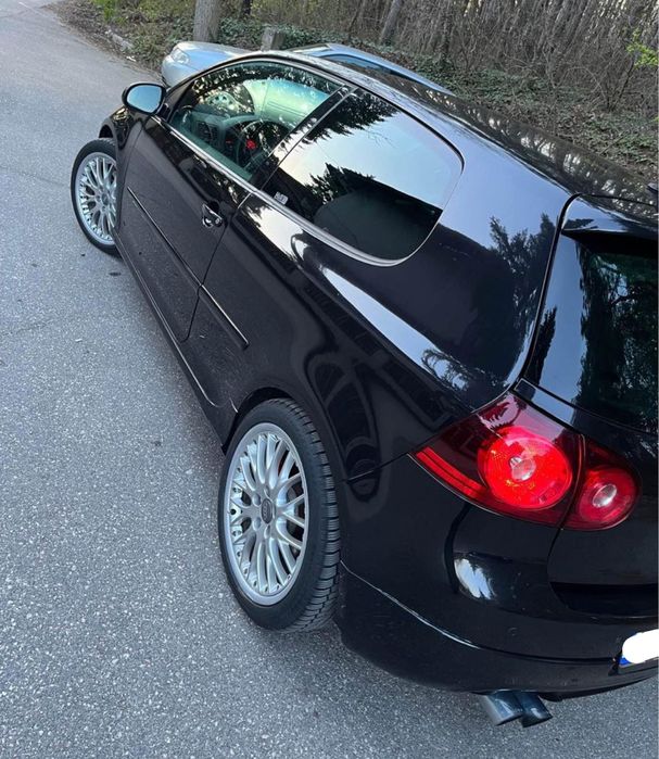 Продавам Голф 5 GTI на Части, както и ВСЯКАКВИ ЧАСТИ и за други коли