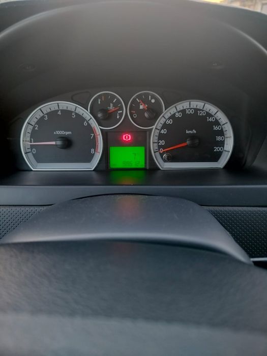 Продам надёжный автомобиль очень экономичный