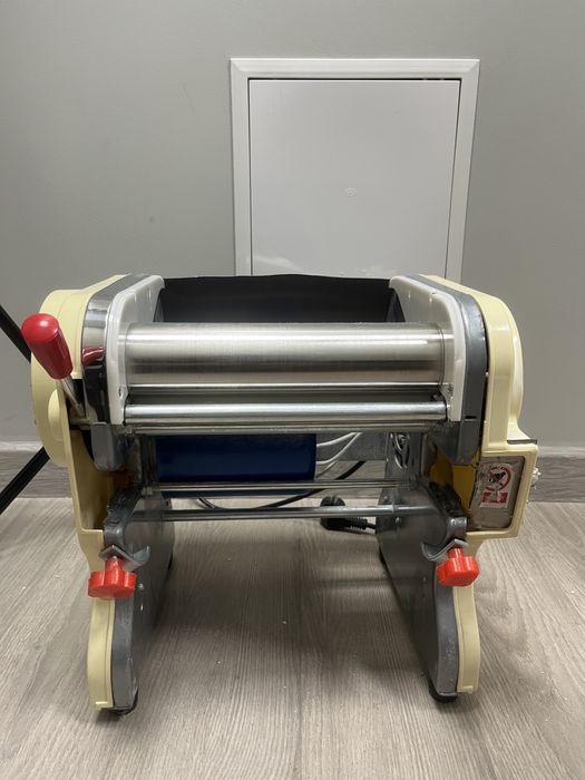 Тестораскатка/Лапшарезка