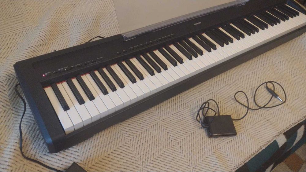 Pian digital Yamaha P-85 - pentru muzicieni și pasionați!