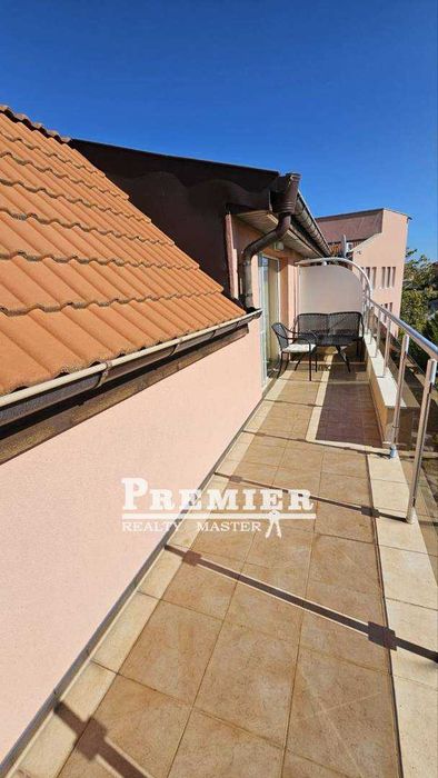 Продава се Двустаен апартамент в Черноморец - 70 кв.м за 1429 €/кв.м - Снимка #3