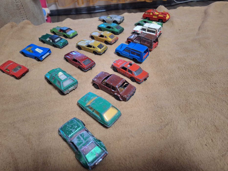 Ретро колички пет броя