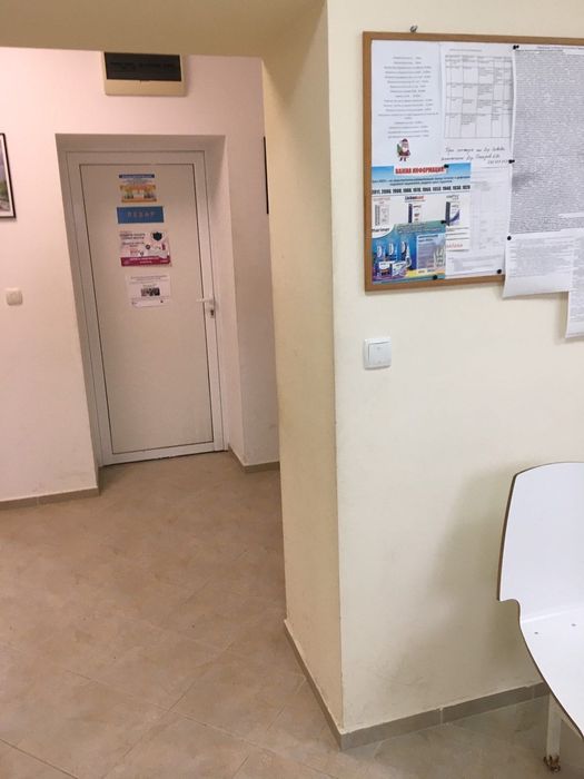 Давам под наем лекарски кабинет