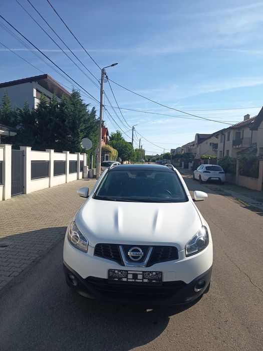 Nisan Qashqai 2012 de 1,5 .disel .Preț în euro